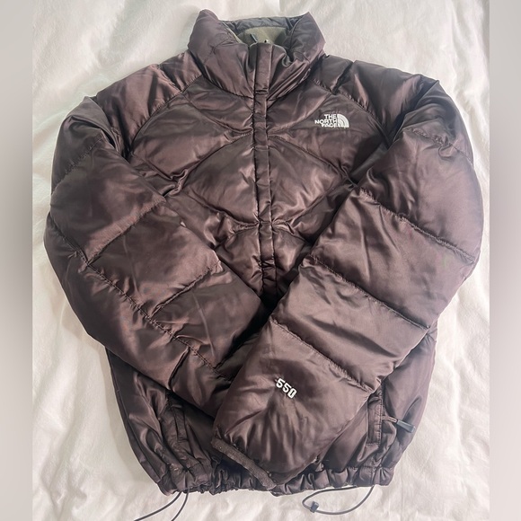 The North Face brown puffer 550 series - Picture 3 of 8